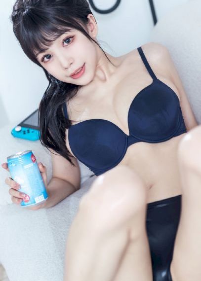 丑八怪警报_BD英语免费观看韩国