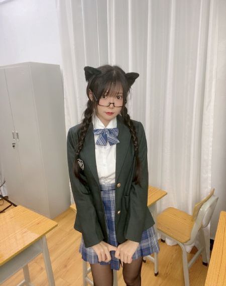 黑色眼泪在线播放完整版_超清在线手机播放
