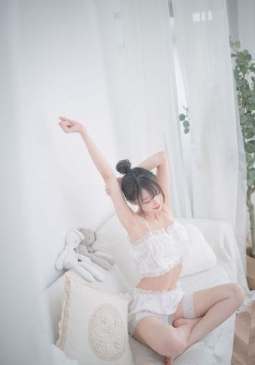 女帝裸体被叫爽在线观看_高清完整视频