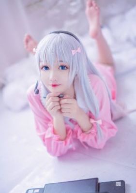 与僧侣的色欲之夜_神马影院手机在线观看