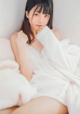 醉酒的女大学生电影_蓝光在线手机播放