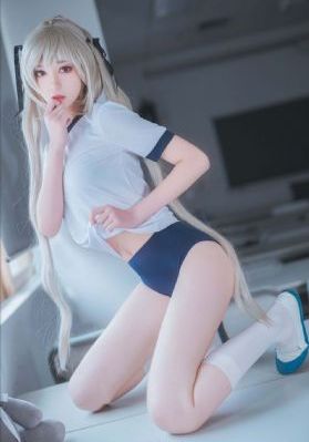 《火烈鸟》电影免费_BD英语在线视频播放